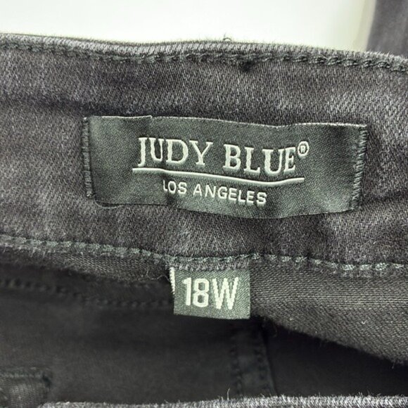 Judy Blue Black Distressed Slim Fit Jeans Womens Plus Size 18W High Rise Raw Hem - Picture 7 of 9
